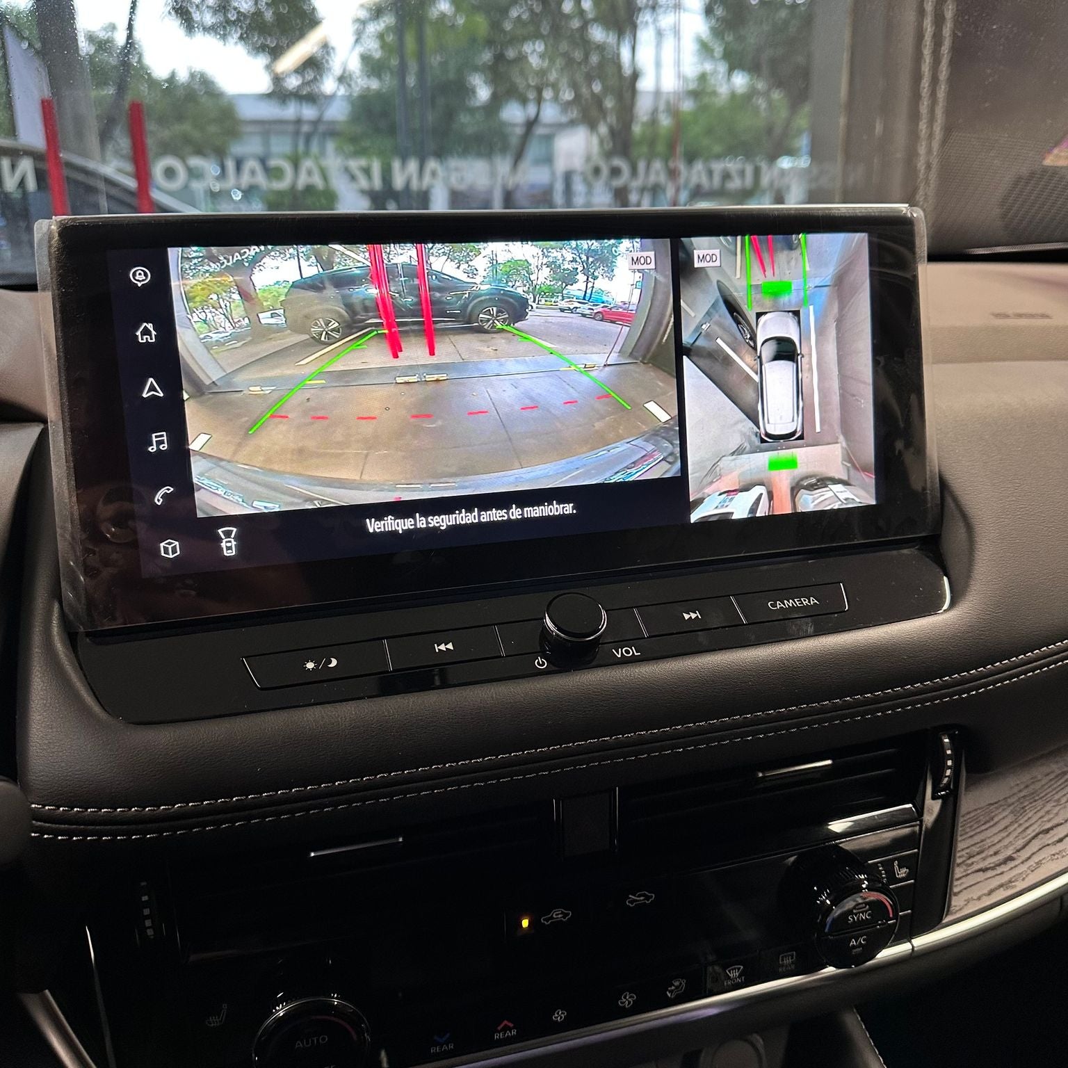 2025 Nissan X-Trail 2.5 Platinum Plus 2F At