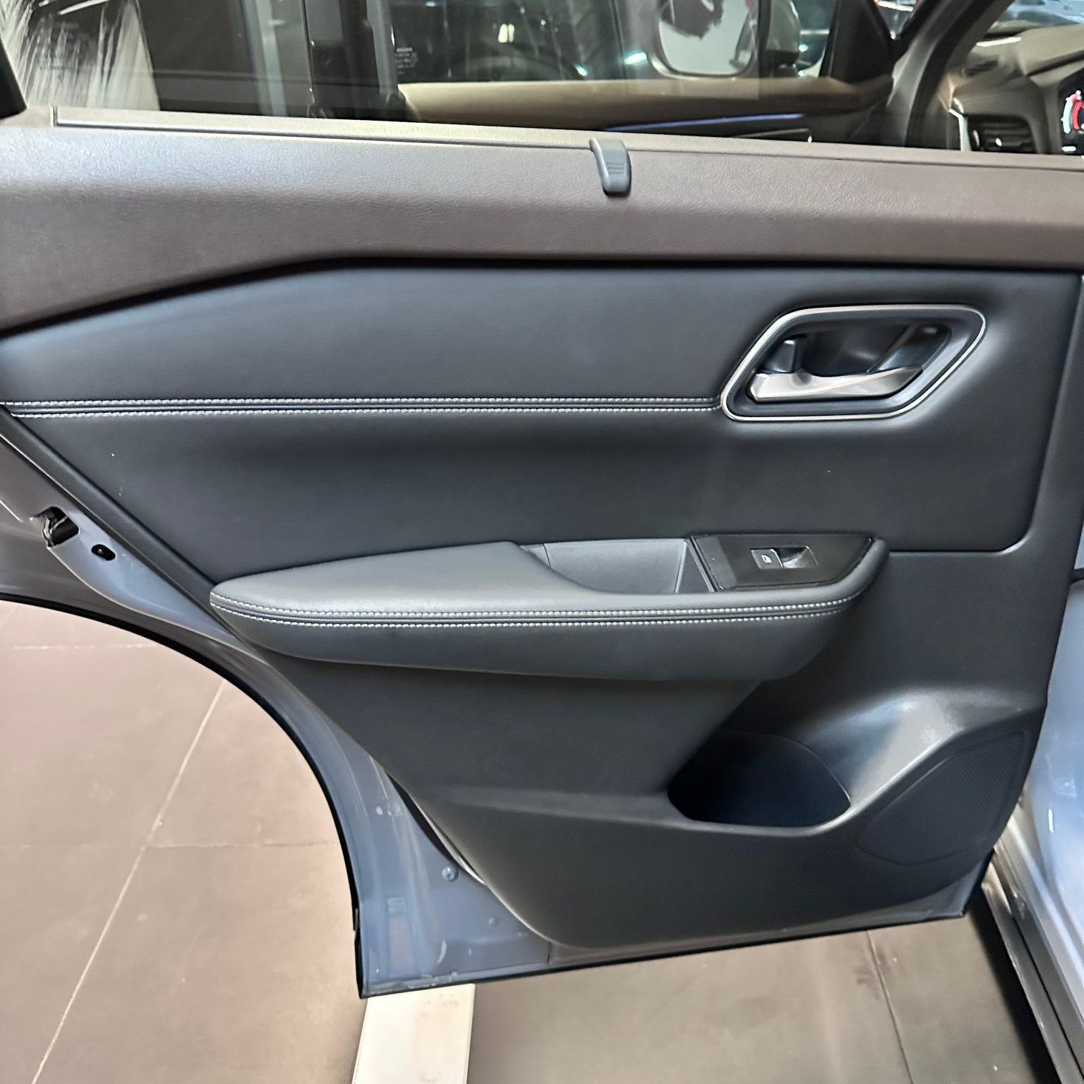 2025 Nissan X-Trail 2.5 Platinum Plus 2F At