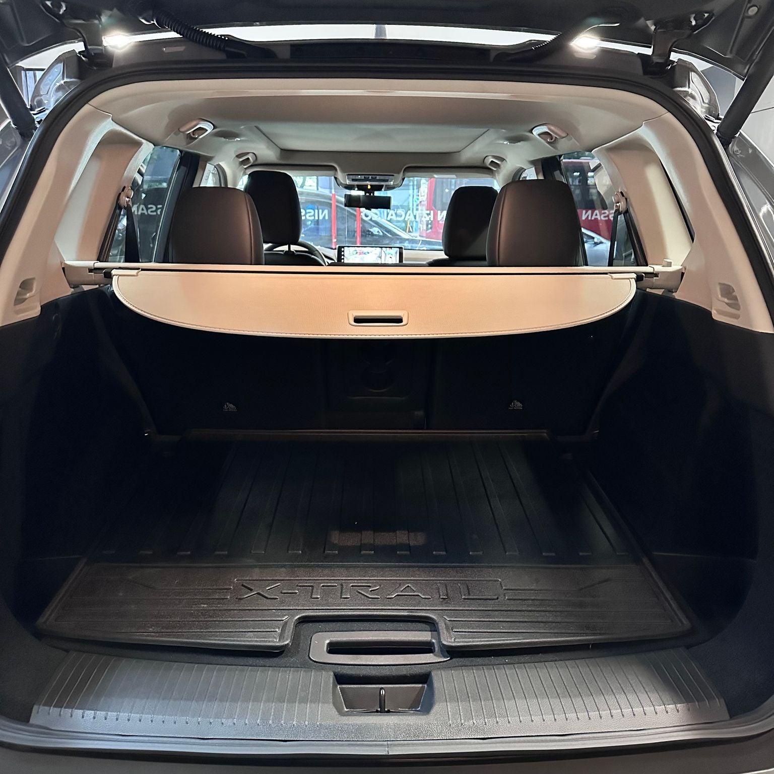 2025 Nissan X-Trail 2.5 Platinum Plus 2F At