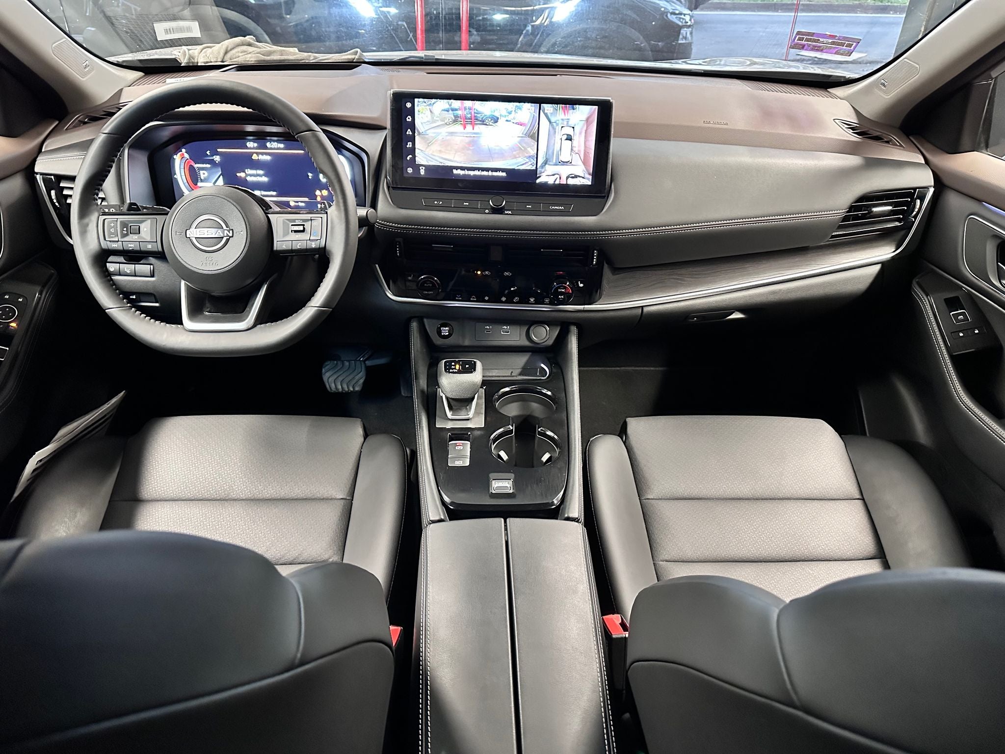 2025 Nissan X-Trail 2.5 Platinum Plus 2F At