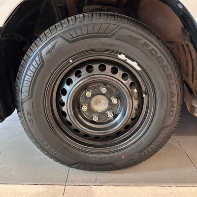 2023 Toyota Hiace 2.8 Panel Mt