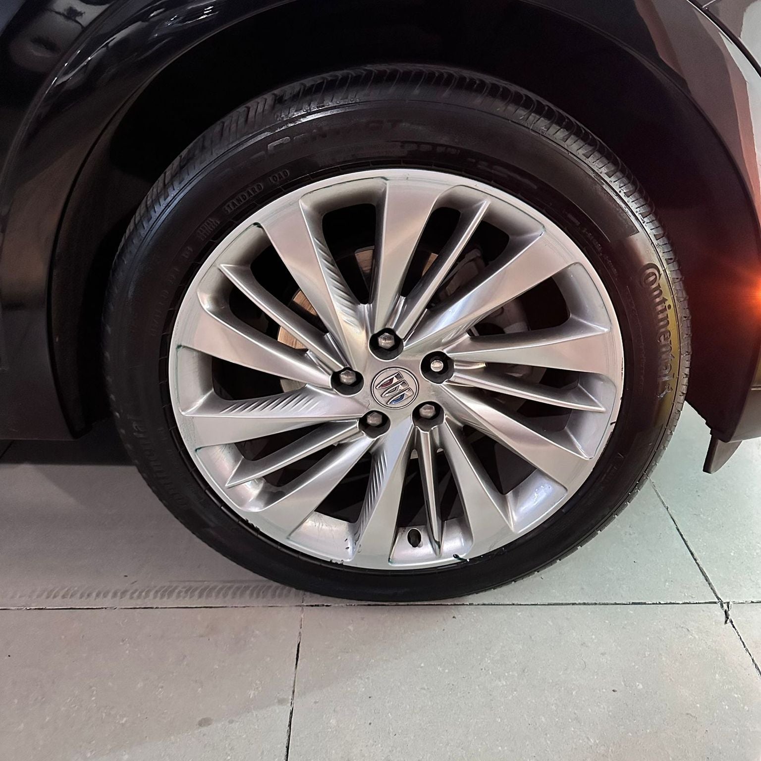 2024 Buick Envision 2.0 Avenir At