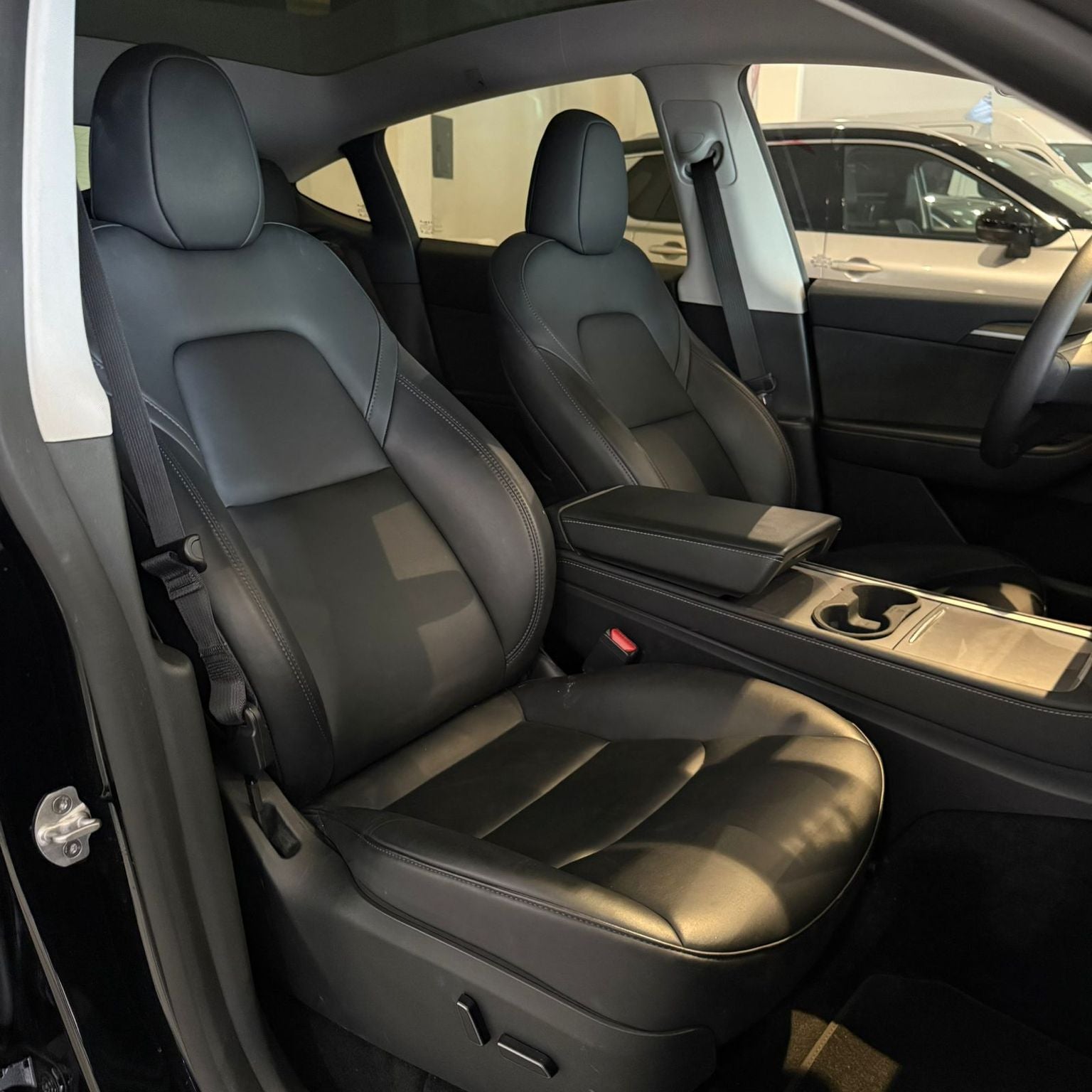 2023 Tesla Model Y Long Range Battery All-Wheel drive