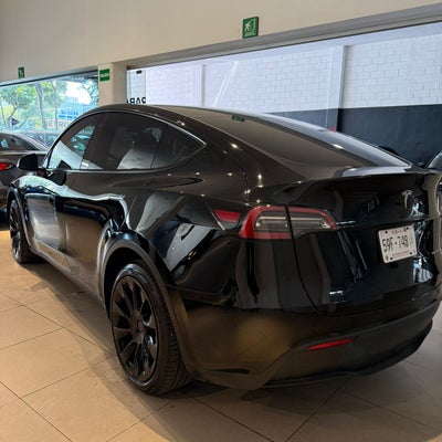 2023 Tesla Model Y Long Range Battery All-Wheel drive