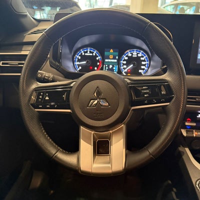 2025 Mitsubishi Outlander SPORT SE