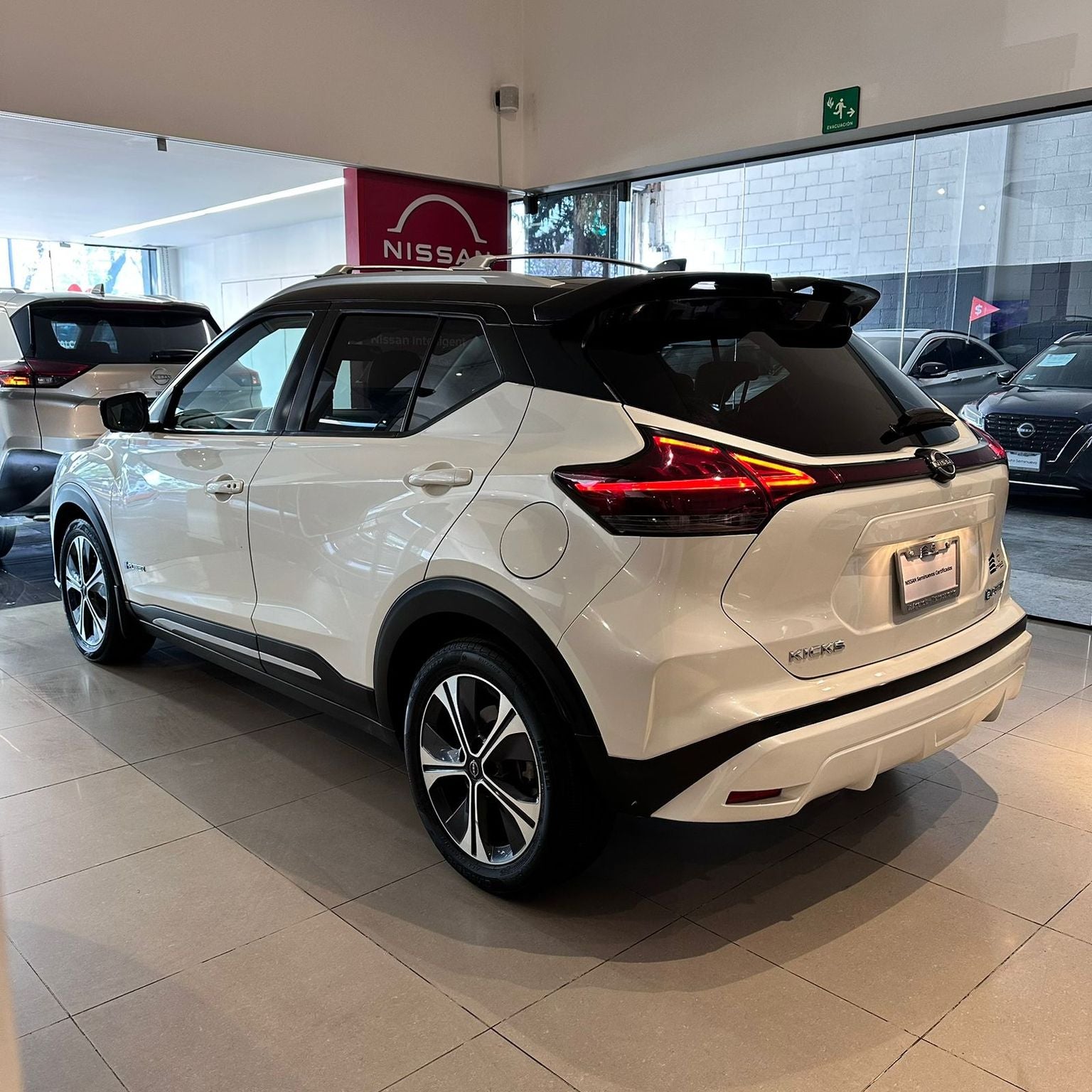 2023 Nissan Kicks 1.6 Platinum At
