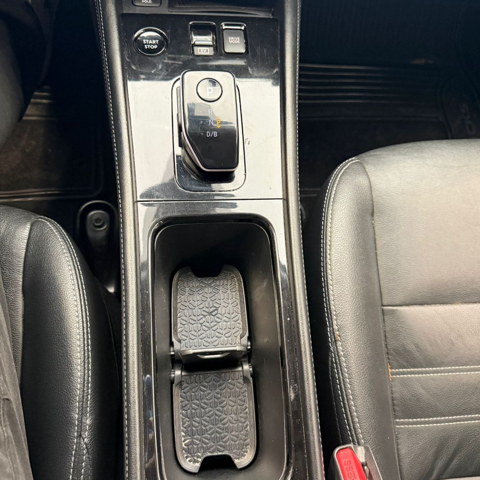 2024 Nissan Kicks E-Power Platinum At