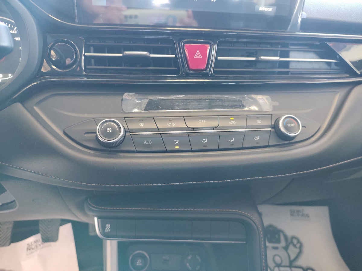 2024 JAC SEI4 5p ESEI4 Pro EV 51.9 kWh Aut