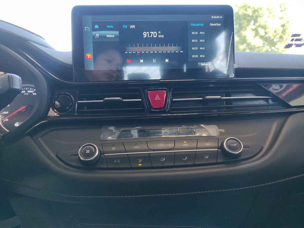 2024 JAC SEI4 5p ESEI4 Pro EV 51.9 kWh Aut