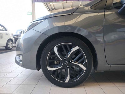 2024 Nissan Versa 4p Exclusive L4/1.6 Aut