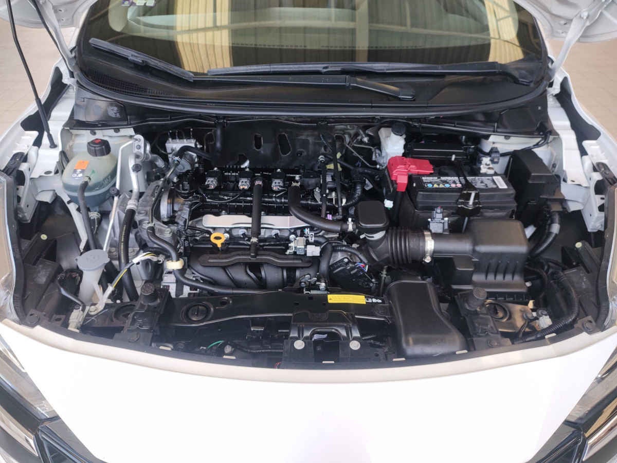 2024 Nissan Versa 4p Advance L4/1.6 Aut