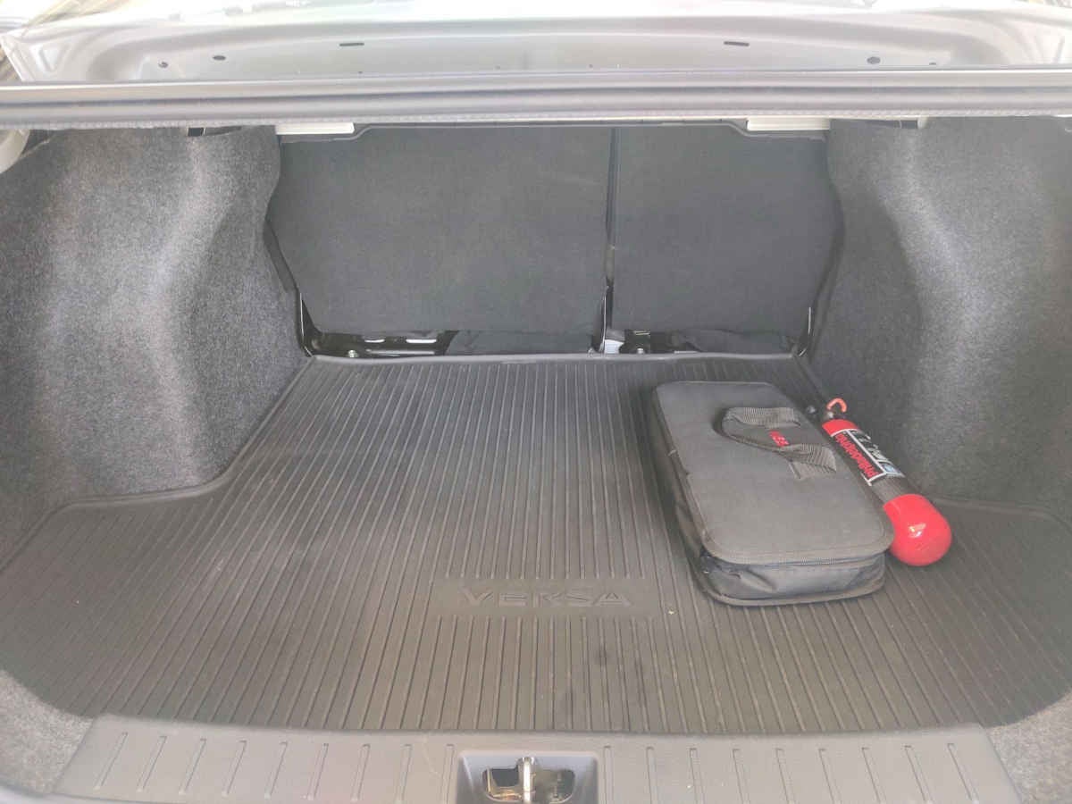 2024 Nissan Versa 4p Advance L4/1.6 Aut