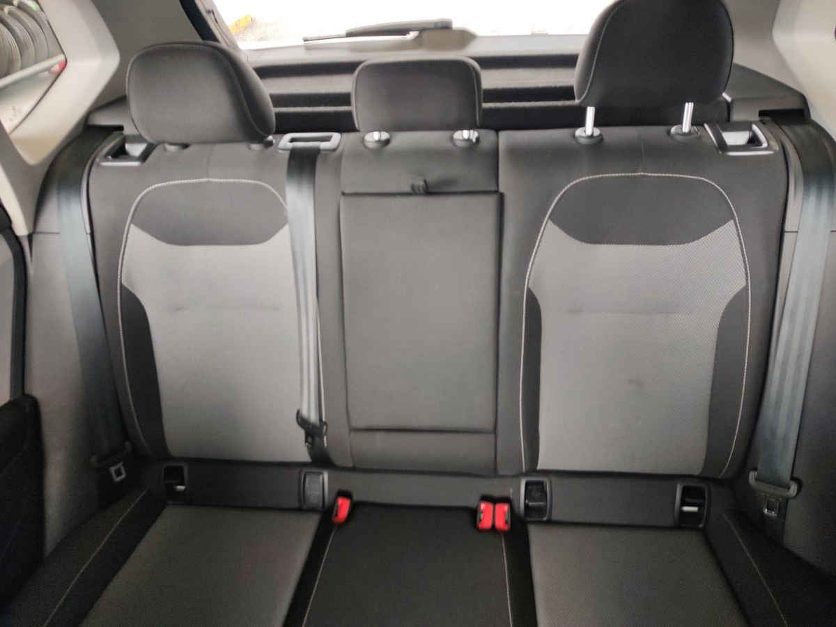 2023 Volkswagen Taos 5p Trendline L4/1.4/T Aut