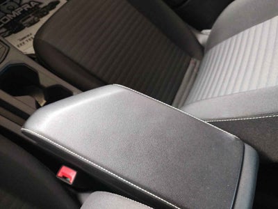 2025 Volkswagen Jetta 4p Trendline L4/1.4/T Aut