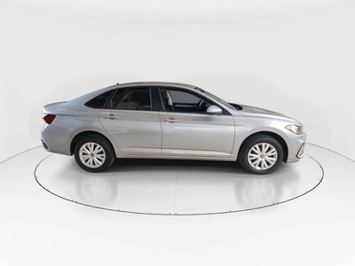 2025 Volkswagen Jetta 4p Trendline L4/1.4/T Aut
