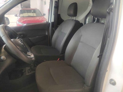 2024 Renault Kangoo 5p Intense L4/2.5 Man