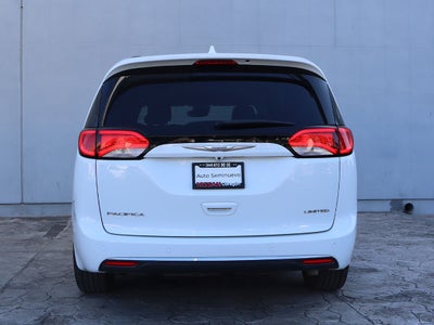 2017 Chrysler Pacifica 3.6 V6 Limited At