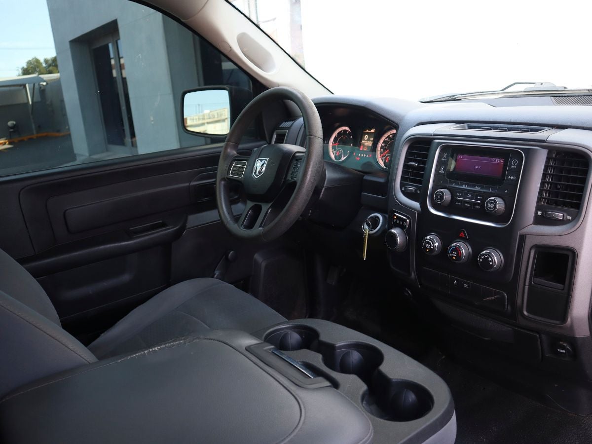 2018 RAM 1500 5.7 ST Reg Cab 4x2 V6 AT