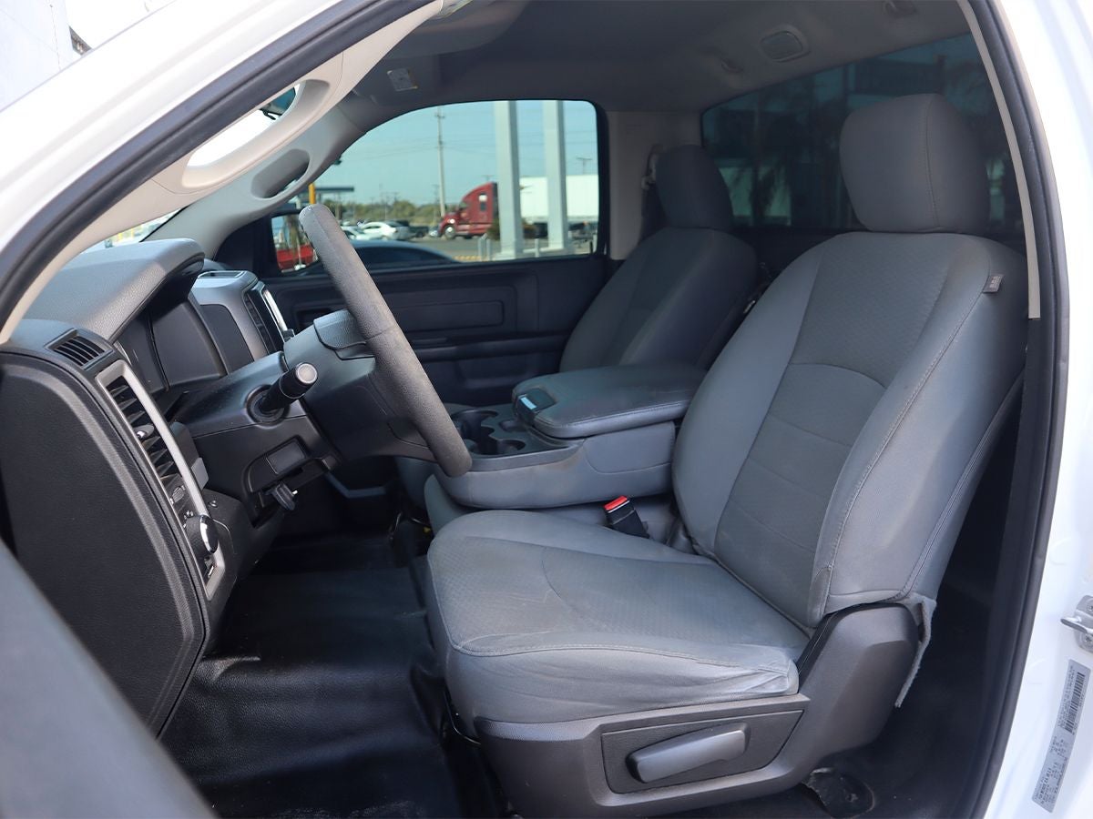 2018 RAM 1500 5.7 ST Reg Cab 4x2 V6 AT