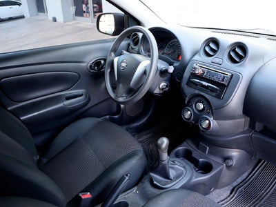 2021 Nissan V-Drive 1.6 A/C  Mt