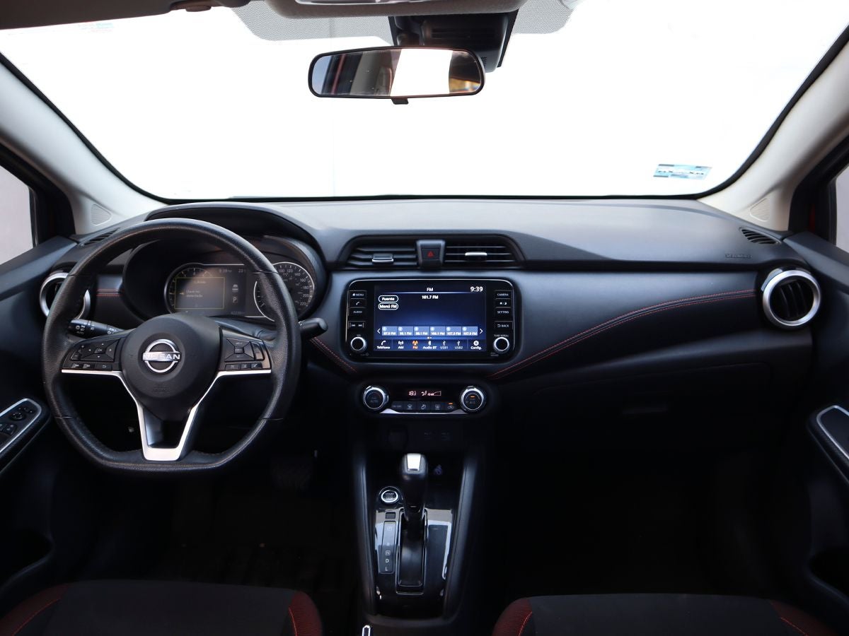 2023 Nissan Versa 1.6 Sr At