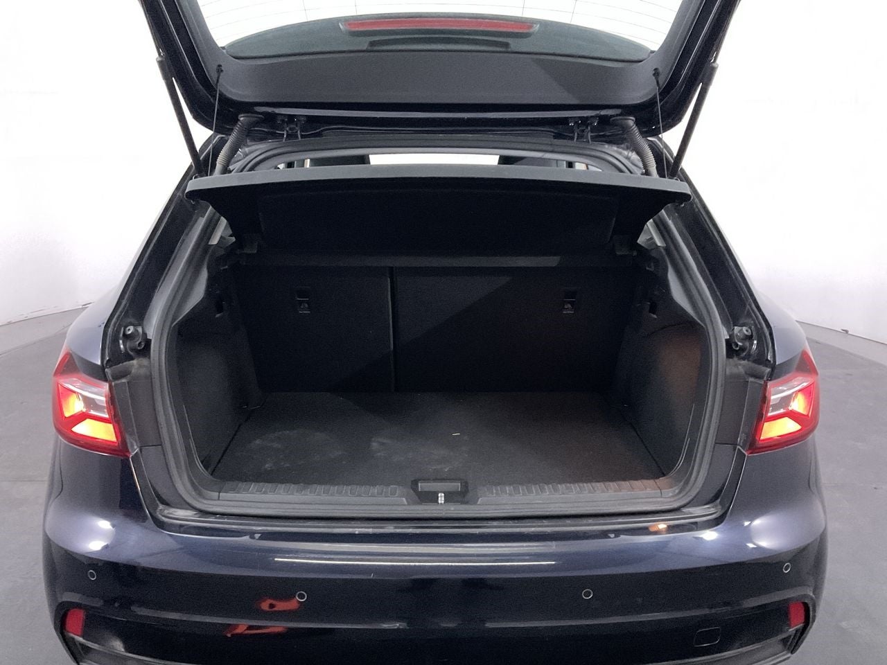 2022 Audi A1 5 PTS HB COOL 10T 116 HP TA AAC AUT RA-16