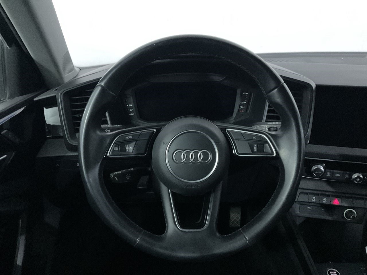 2022 Audi A1 5 PTS HB COOL 10T 116 HP TA AAC AUT RA-16