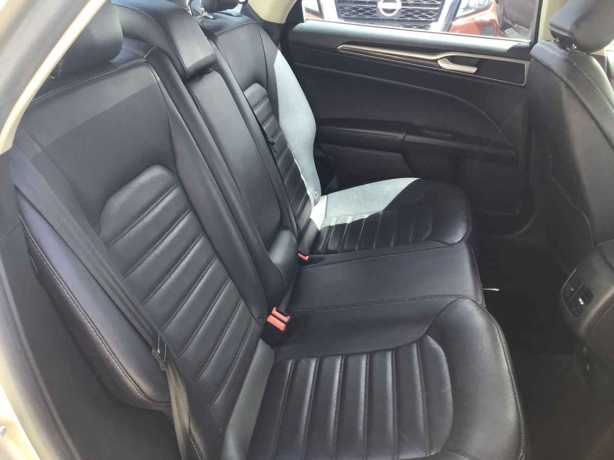 2018 Ford Fusion 4p SE Luxury Hibrido Aut