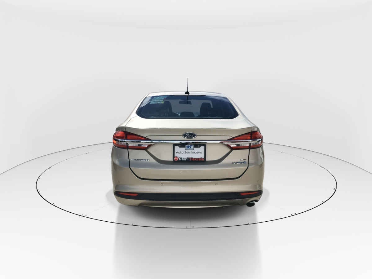 2018 Ford Fusion 4p SE Luxury Hibrido Aut