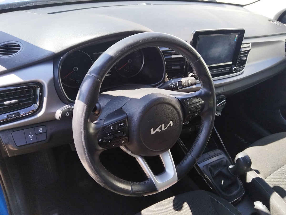2023 Kia KIA RIO HB 5p EX L4/1.6 Man