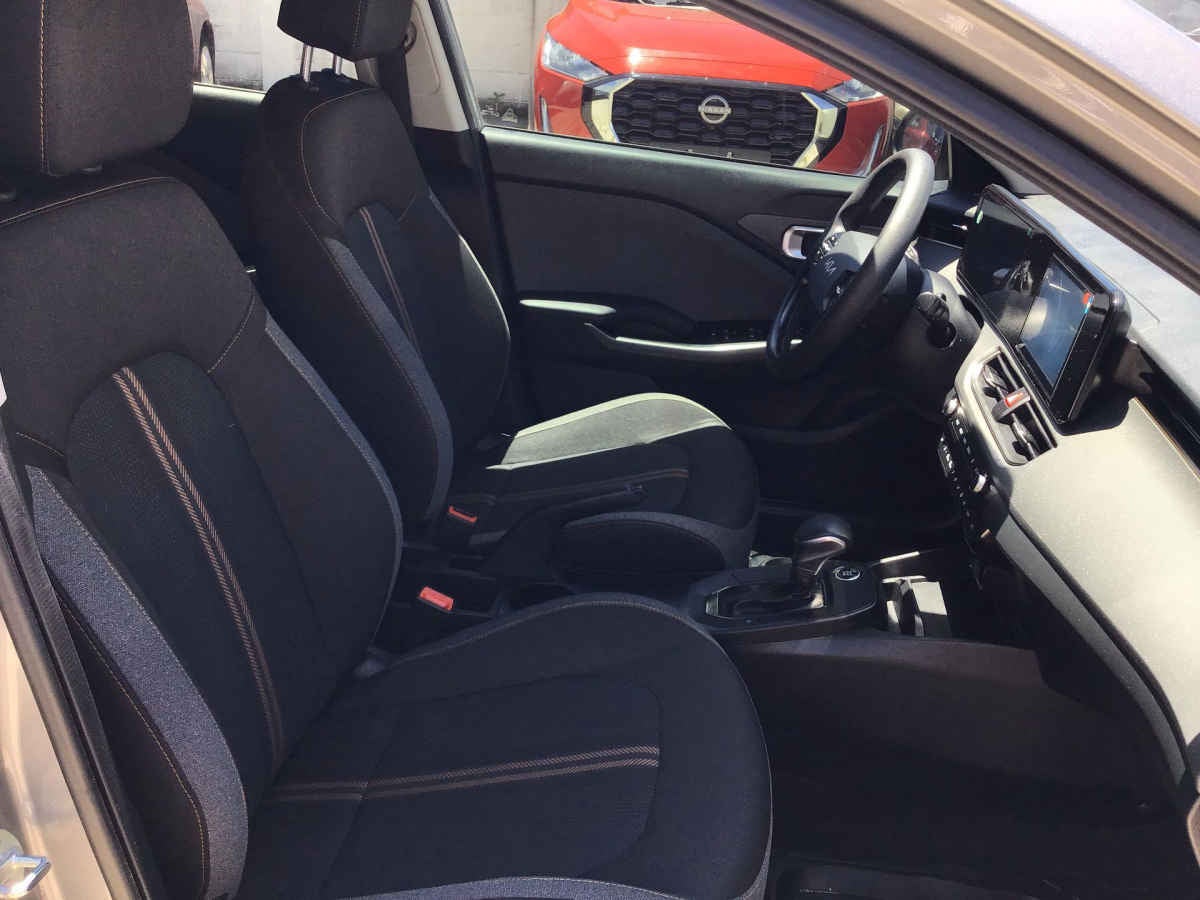 2024 Kia K3 4p EX L4/1.6 Aut