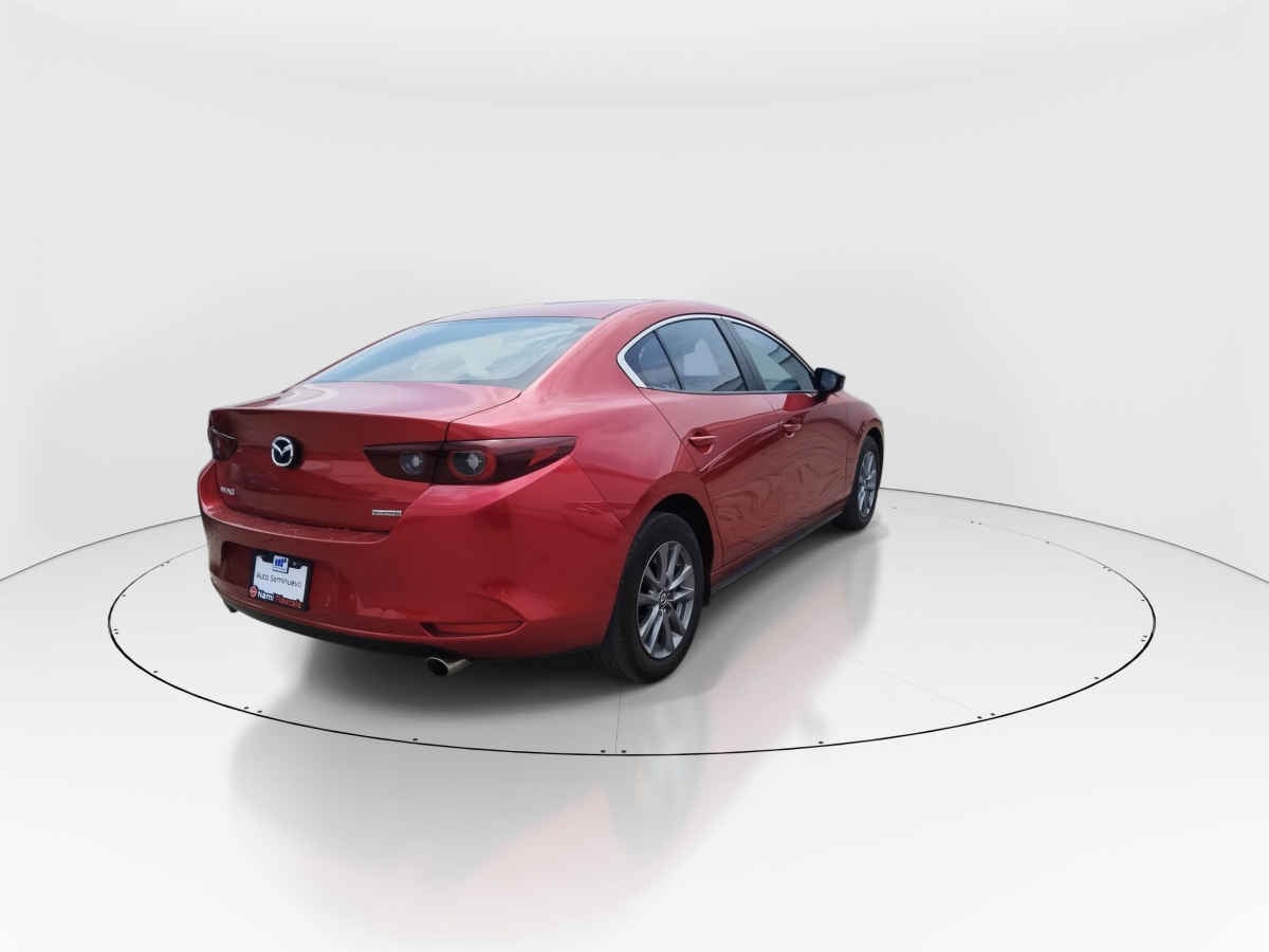 2025 Mazda Mazda 3 4p Sedán i L4/2.5 Man