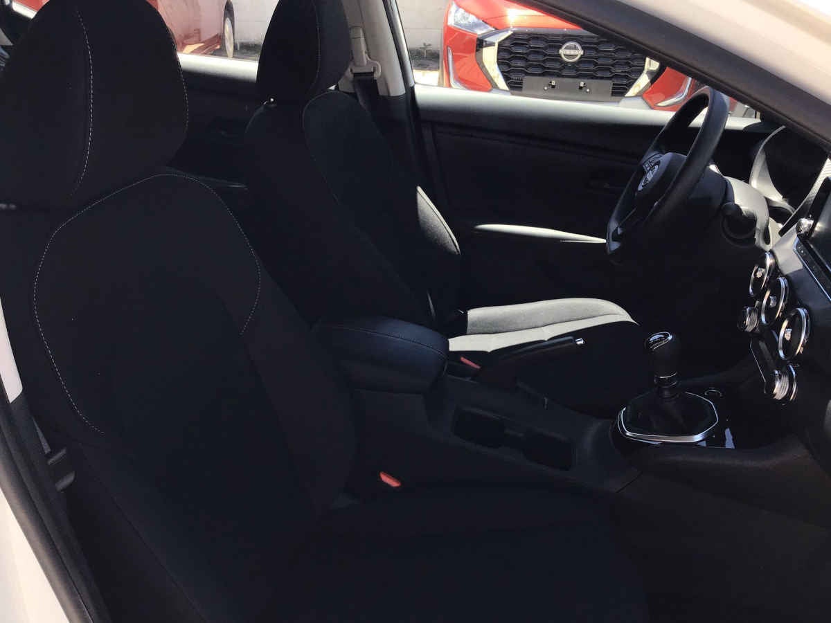 2025 Nissan Sentra 4p Sense L4/2.0 Man