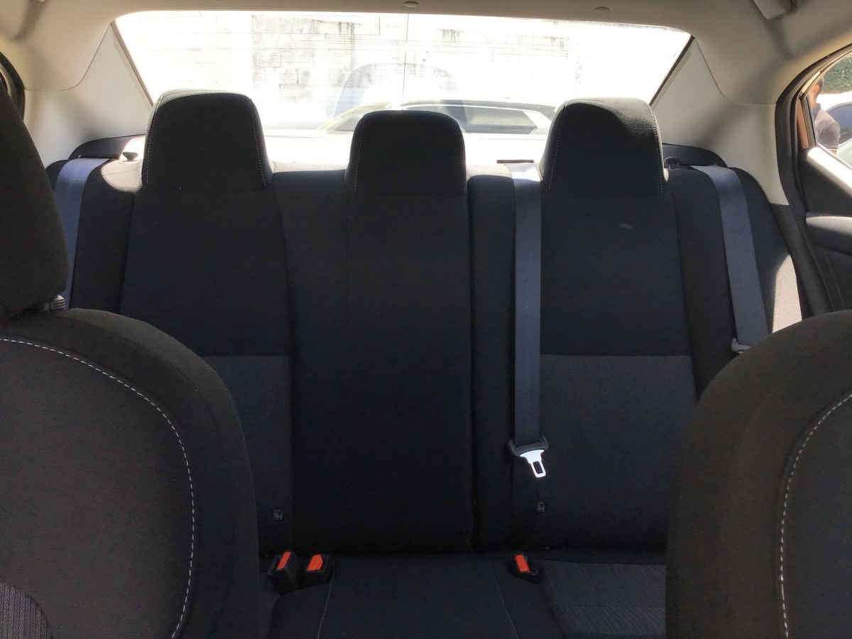 2025 Nissan Sentra 4p Advance L4/2.0 Man