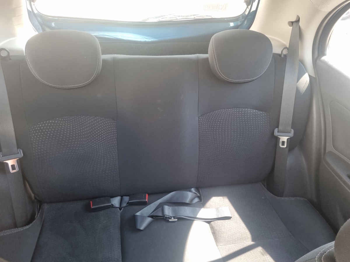 2018 Nissan March 5p Advance L4/1.6 Man