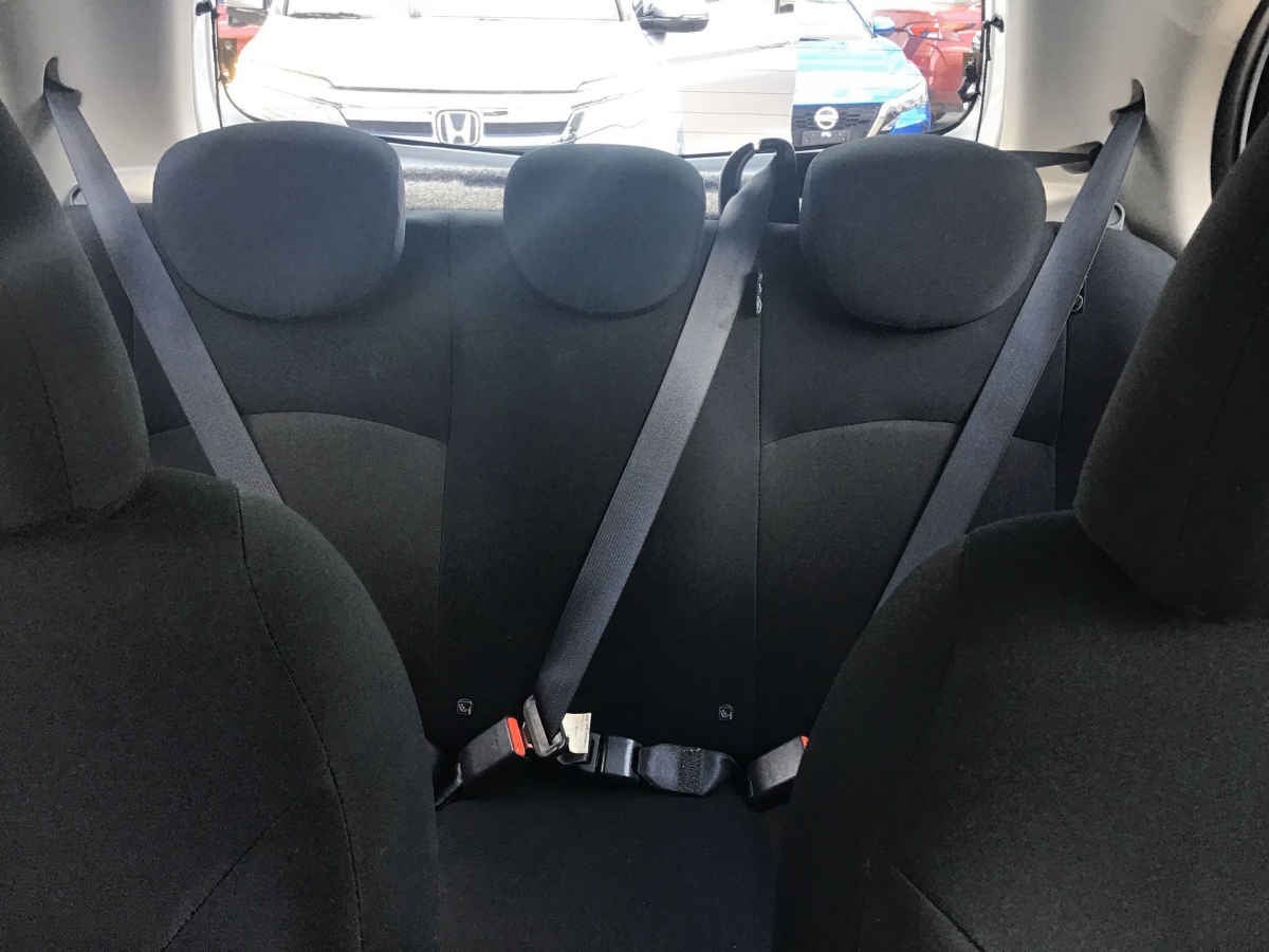 2025 Nissan March 5p Sense L4/1.6 Aut