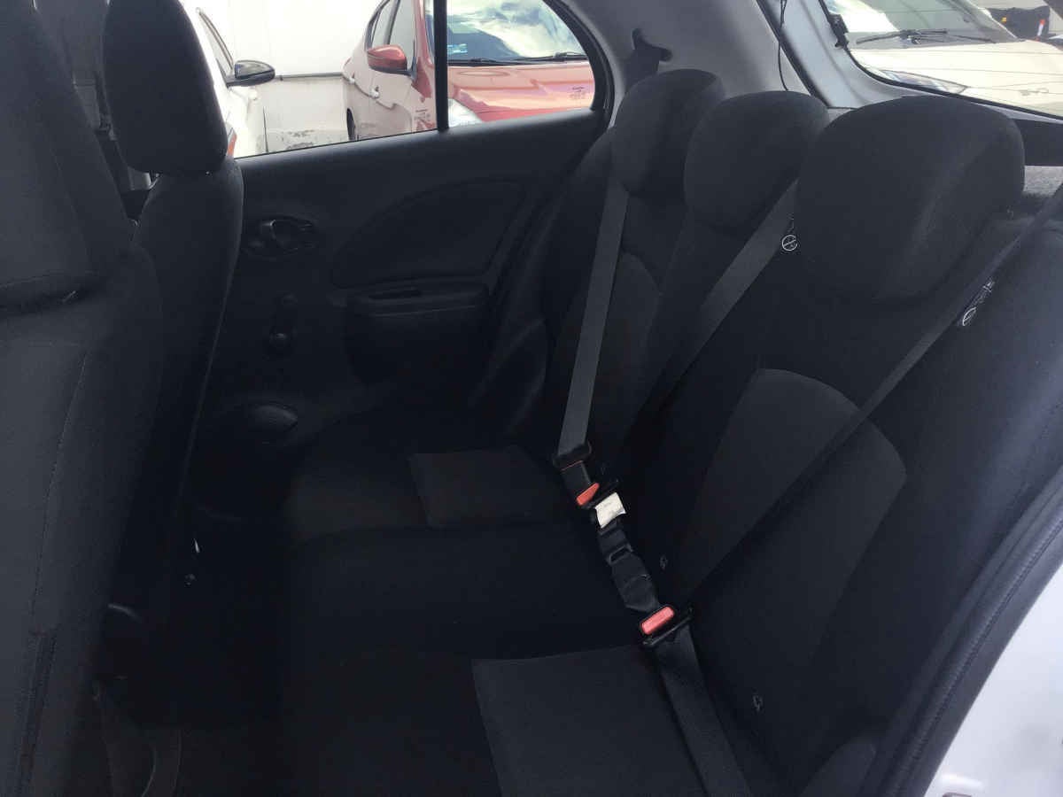 2025 Nissan March 5p Sense L4/1.6 Aut