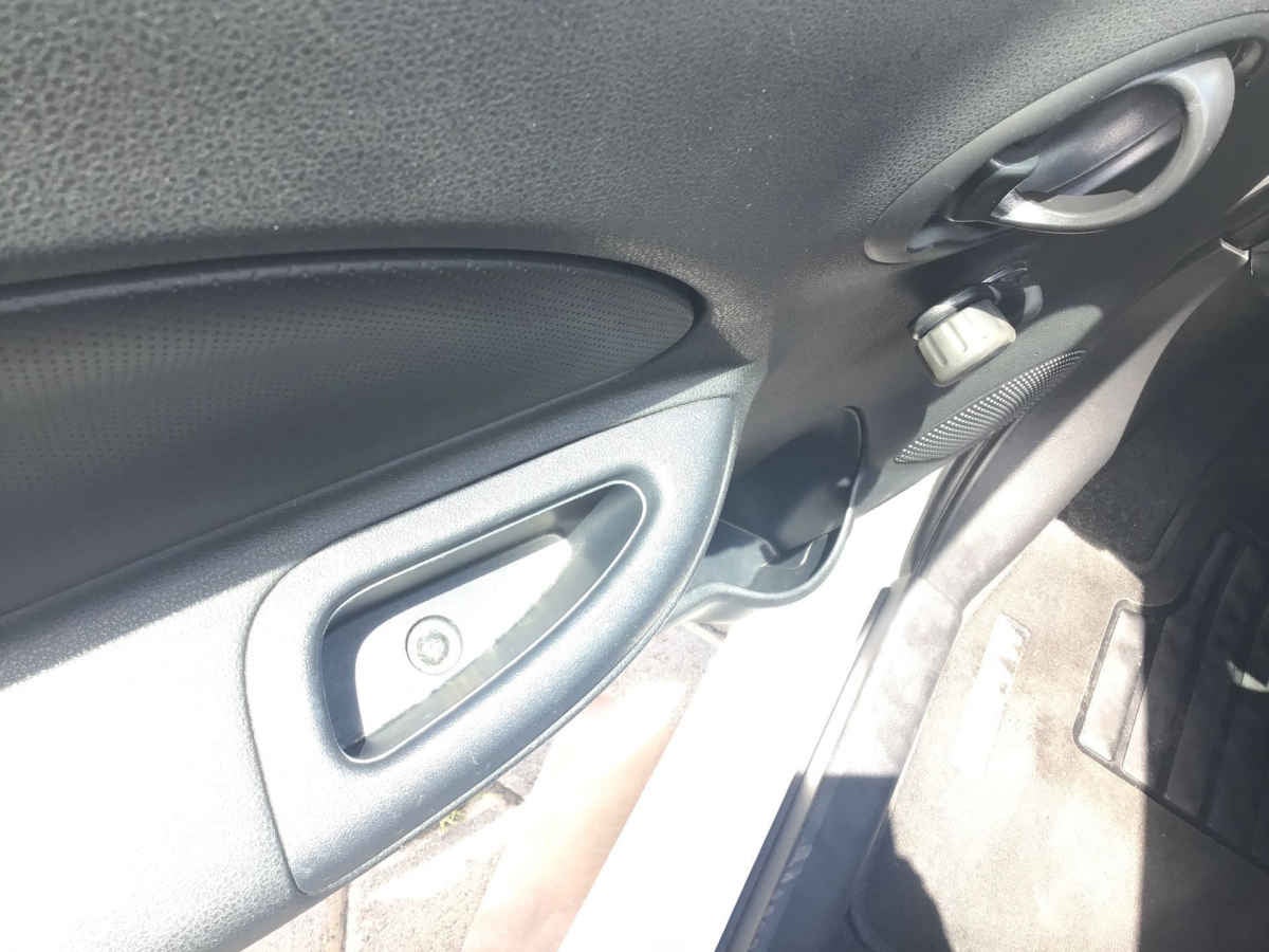 2025 Nissan March 5p Sense L4/1.6 Aut