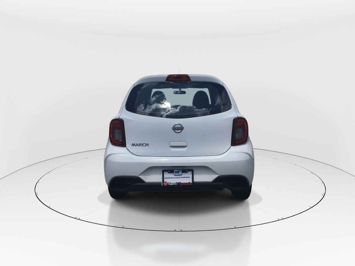 2025 Nissan March 5p Sense L4/1.6 Aut