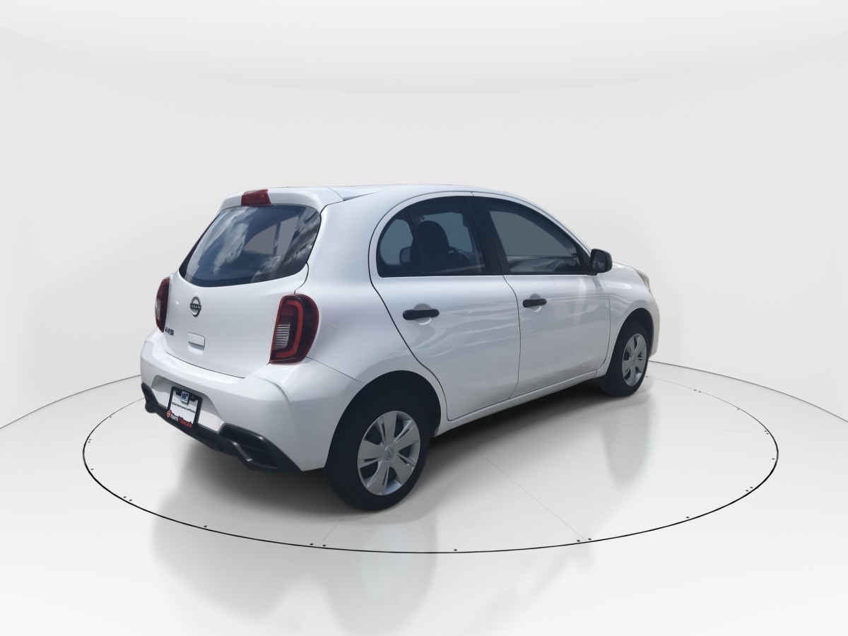 2025 Nissan March 5p Sense L4/1.6 Aut