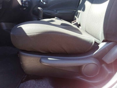 2018 Nissan Versa 4p Advance L4/1.6 Man