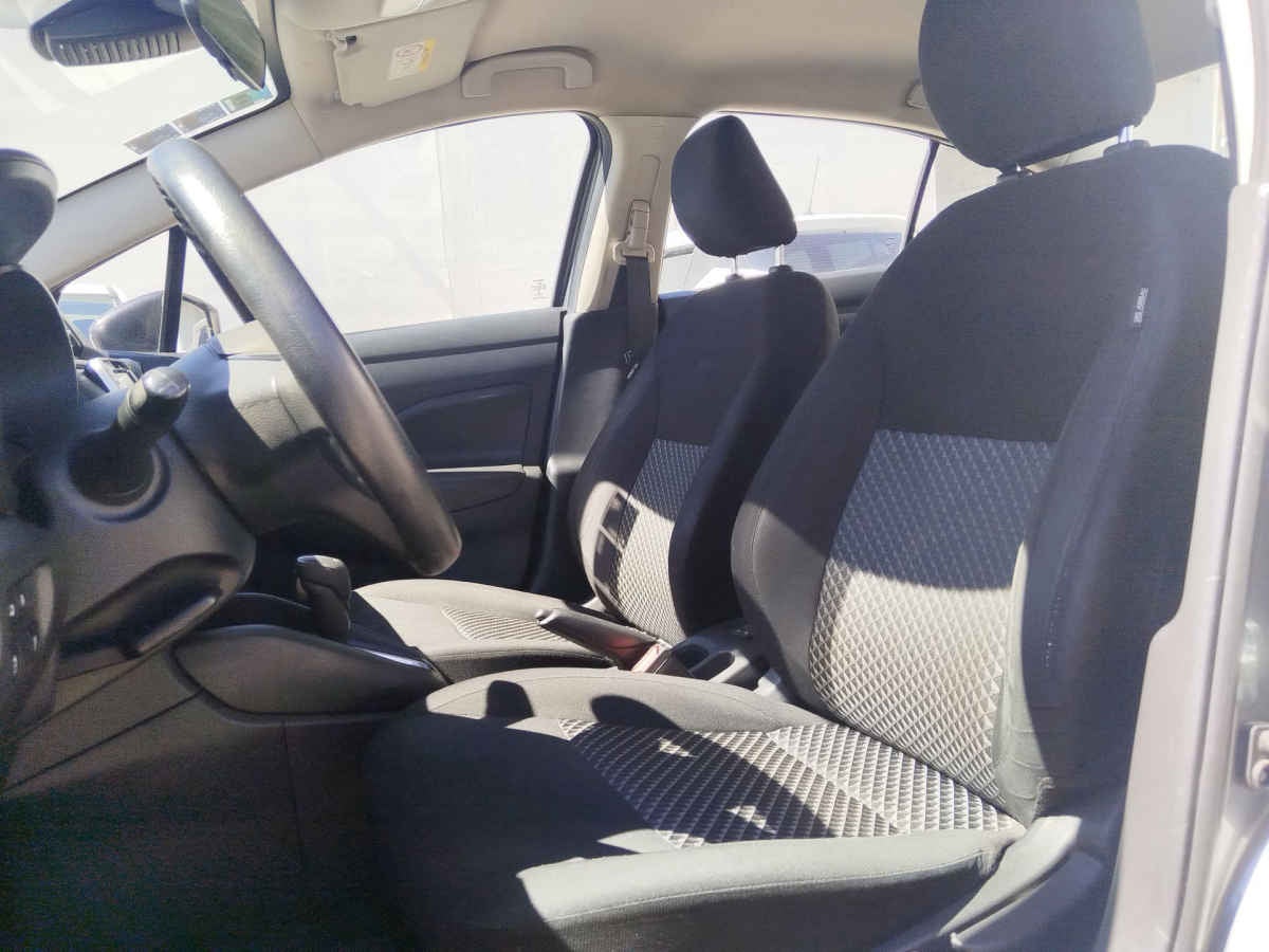 2023 Nissan Versa 4p Sense L4/1.6 Aut