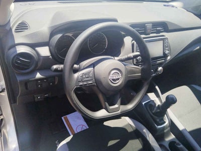 2025 Nissan Versa 4p Sense L4/1.6 Man