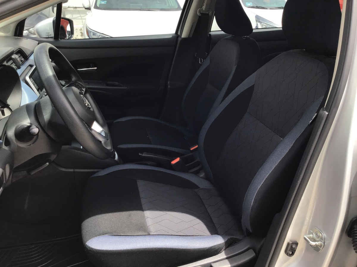 2024 Nissan Versa 4p Advance L4/1.6 Man