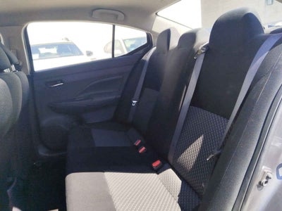 2022 Nissan Versa 4p Sense L4/1.6 Man