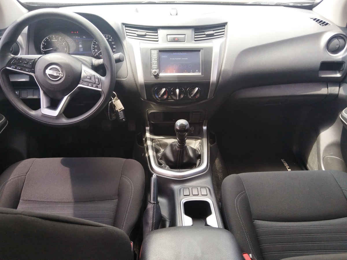 2023 Nissan Frontier 4p LE L4/2.5 Man