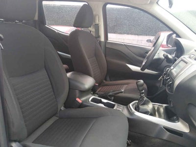 2023 Nissan Frontier 4p LE L4/2.5 Man