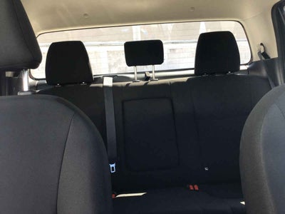 2026 Nissan Frontier 4p SE L4/2.5 Man