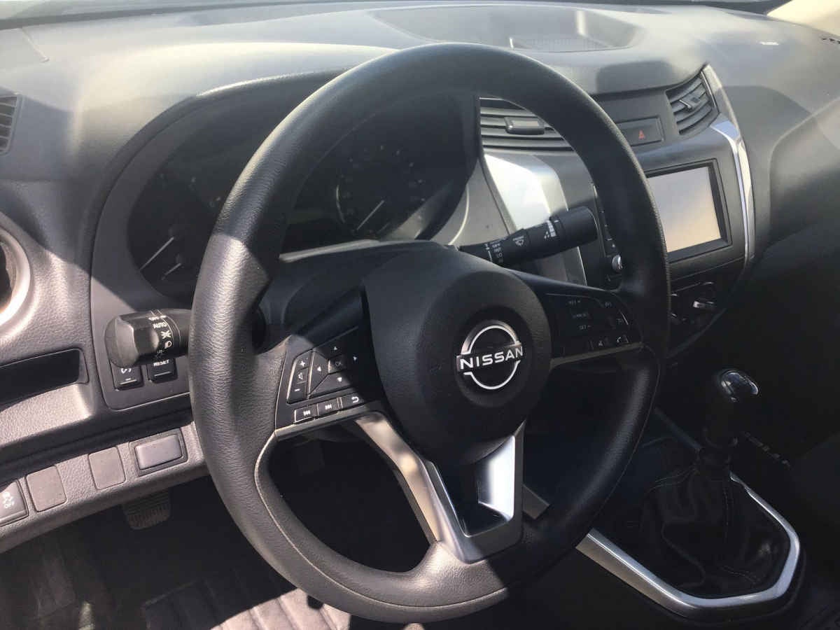 2024 Nissan Frontier 4p LE L4/2.5 Man