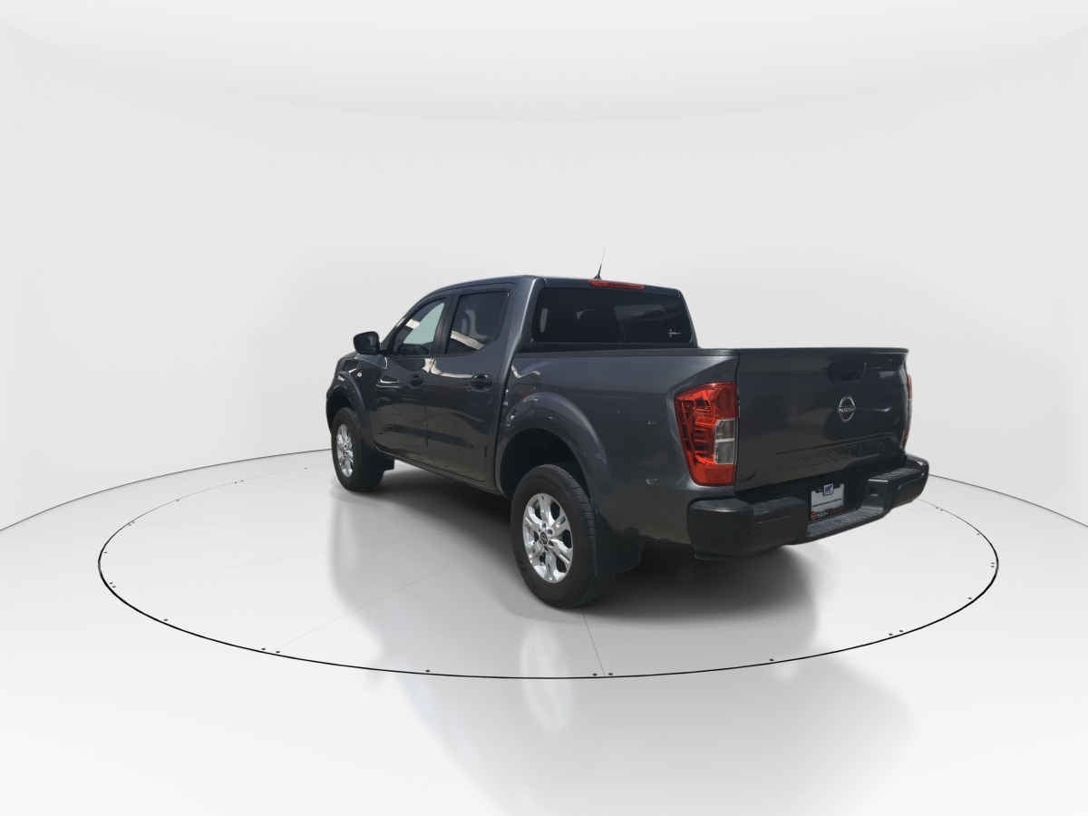 2025 Nissan Frontier 4p XE L4/2.5 Man
